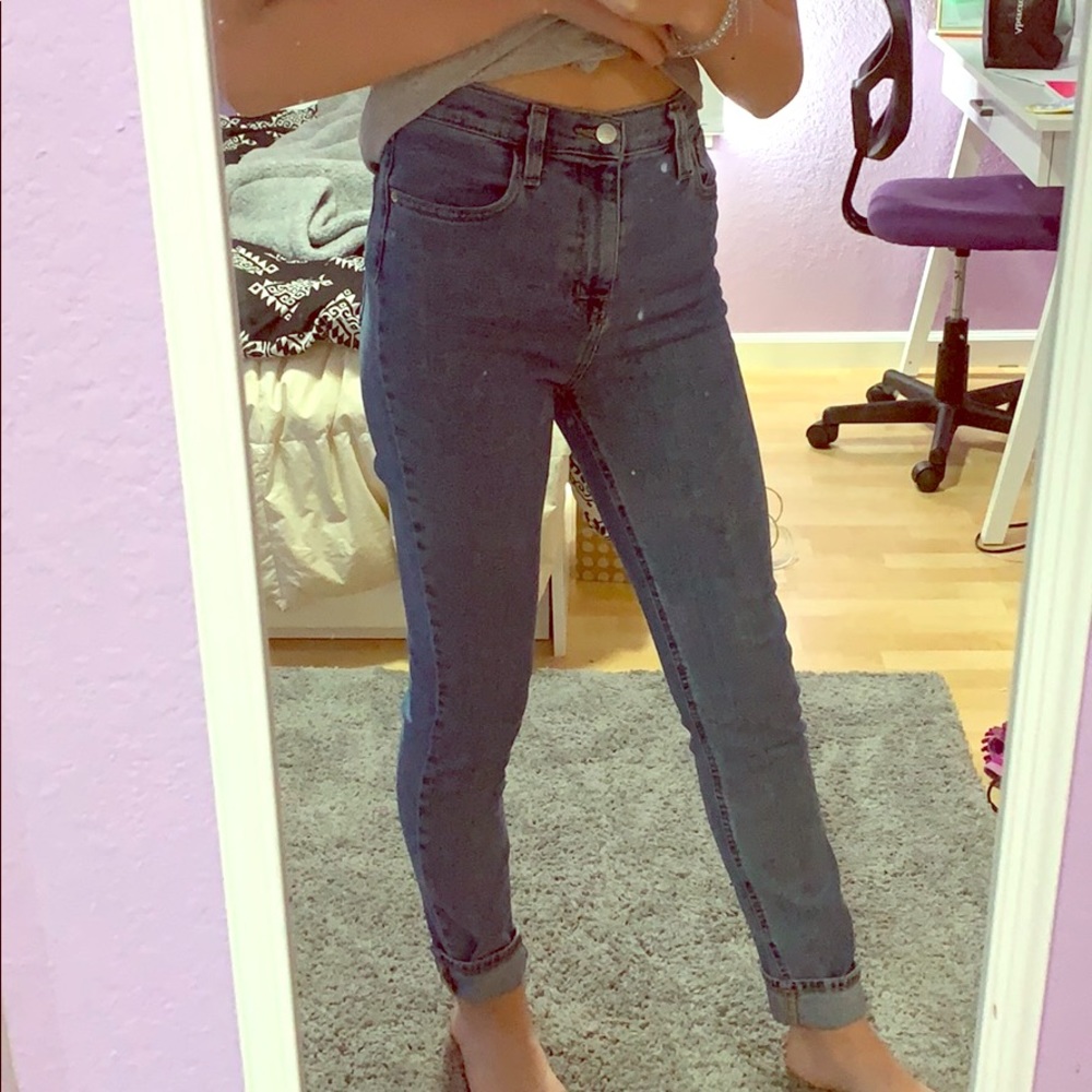 Urban Outfitters Mom jeans